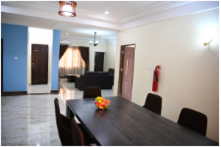 Carlton Apex dining area